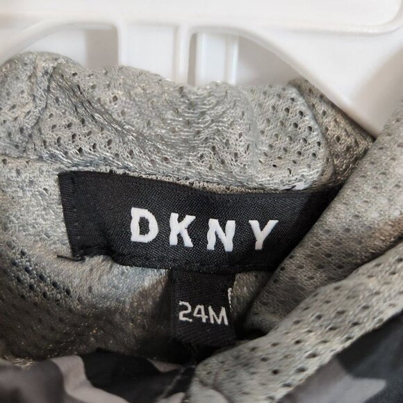 NWT DKNY Baby 3 Piece Jacket, Tee‎ and Joggers Outfit Size 24 months - Picture 7 of 11